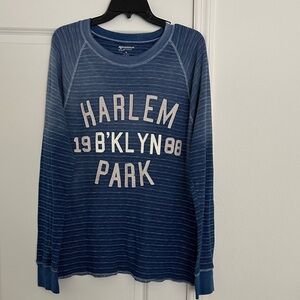 Arizona Jean Company Blue Sweater